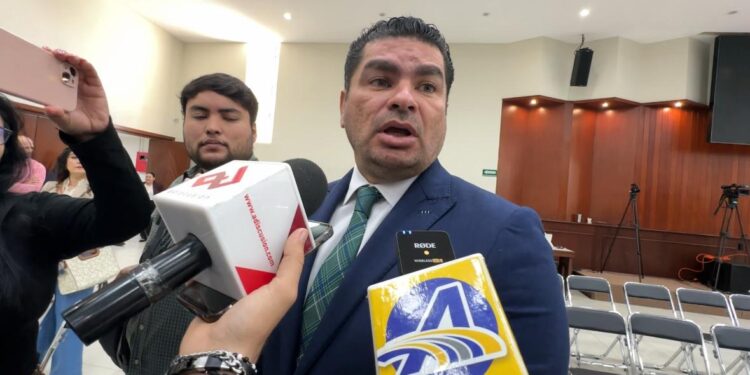 La presencia de Paola Gárate dañó la marcha del domingo: Diputado del PVEM