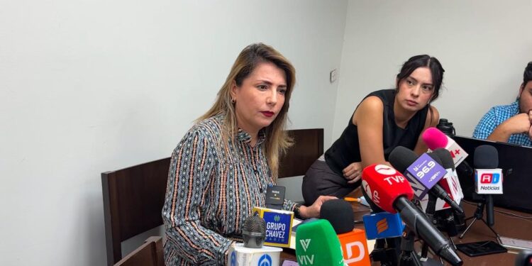 A favor de una manifestación pacífica y de la solicitud de revocación de mandato: Roxana Rubio