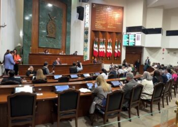 Congreso busca dar facultades a municipios para sancionar a quienes vendan pistolas de juguete