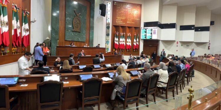 Congreso busca dar facultades a municipios para sancionar a quienes vendan pistolas de juguete