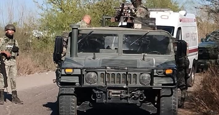 Mueren dos militares al volcarse la unidad durante un enfrentamiento y persecución de presuntos delincuentes