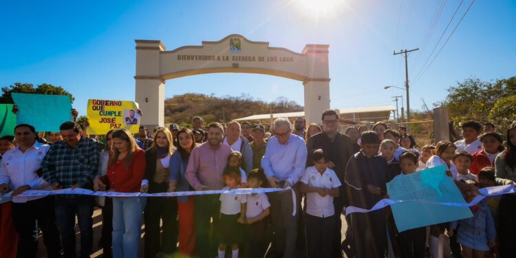 Más y mejores obras llegan a Badiraguato para el beneficio de todos sus habitantes