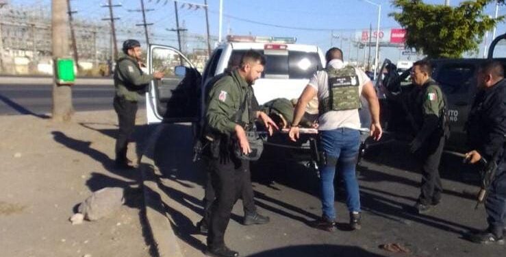 Emboscan a elementos de la Policía de Investigación cerca de la Feria Ganadera