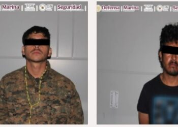 Fuerzas federales en Mazatlán, asegura arsenal y capturan a 5 miembros del crimen organizado