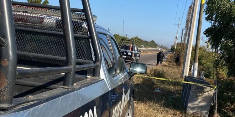 Localizan a dos hombres asesinados a balazos y mutilados en el ejido Canán