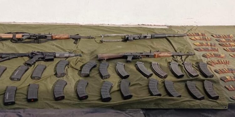 Grupo Interinstitucional asegura armamento y equipo táctico en Elota