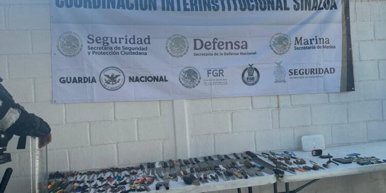 Aseguran 2 machetes, 41 cuchillos, 55 puntas, 42 USB, 3 módems y hasta ponchallantas en el Penal de El Castillo, Mazatlán