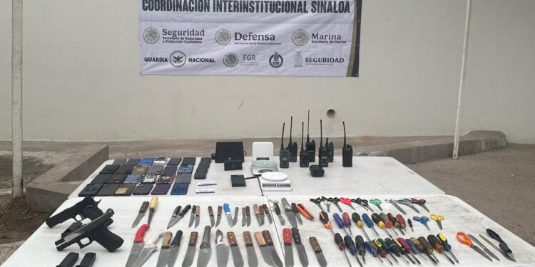 A sólo 4 días de la última revisión del penal de Aguaruto vuelven a encontrar armas, cargadores, cuchillos y otros objetos ilícitos