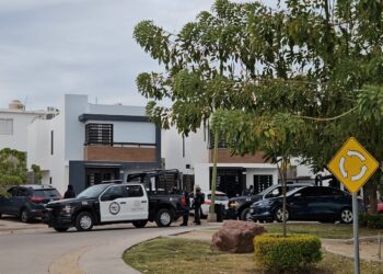 Capturan a una mujer y aseguran una arma larga en el fraccionamiento Monserrat