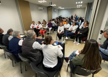 Se reúne Loza Ochoa presidente de la CEDH con colectivos de búsqueda y madres buscadoras