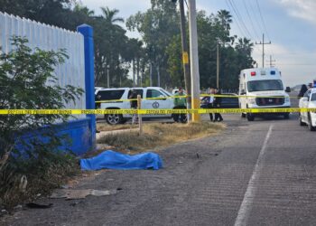 Dejan a un hombre asesinado a balazos frente a la Facultad de Agronomía de la UAS