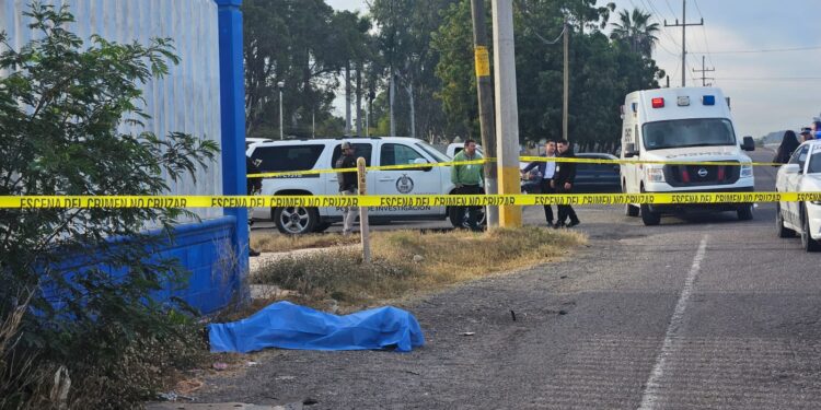 Dejan a un hombre asesinado a balazos frente a la Facultad de Agronomía de la UAS
