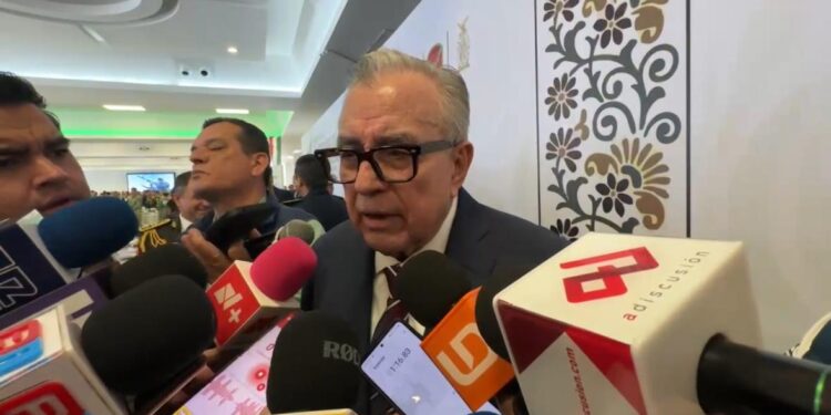 Rocha, sin conocimiento de presencia de drones de EUA en Sinaloa