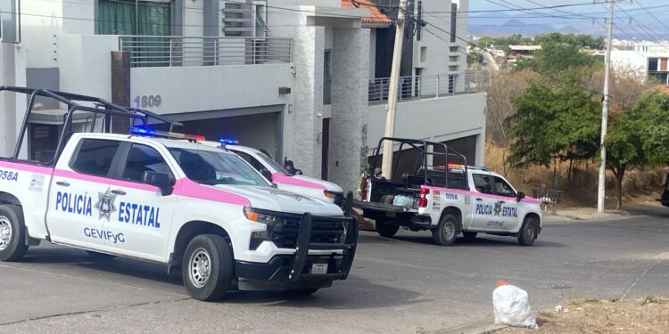 Atacan a balazos dos viviendas de Colinas de San Miguel