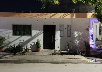Atacan una casa con AK-47 “Cuerno de Chivo y R-15 en la 21 de Marzo