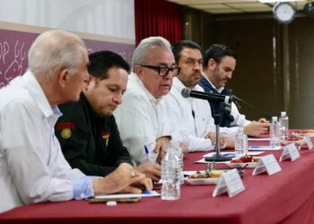 Exhorta Rocha a productores para la compra de coberturas del maíz