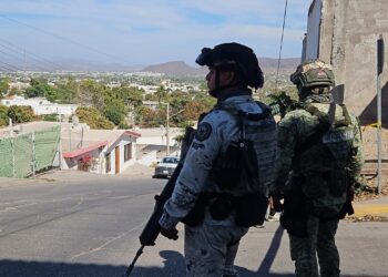 Atacan con armas AK-47 dos casas de las colonias 10 Mayo y Adolfo López Mateos