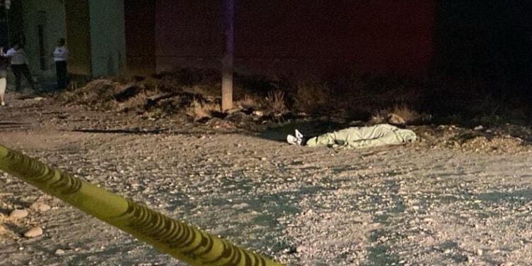 Asaltante asesina a un joven en la colonia Loma de Rodriguera