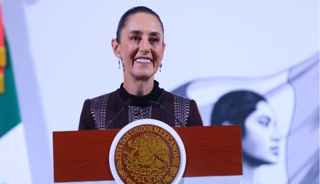 Aranceles se ponen en pausa para México por un mes, tras llamada de Sheinbaum con Trump