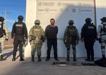 Grupo Interinstitucional asegura a civil armado en Culiacán