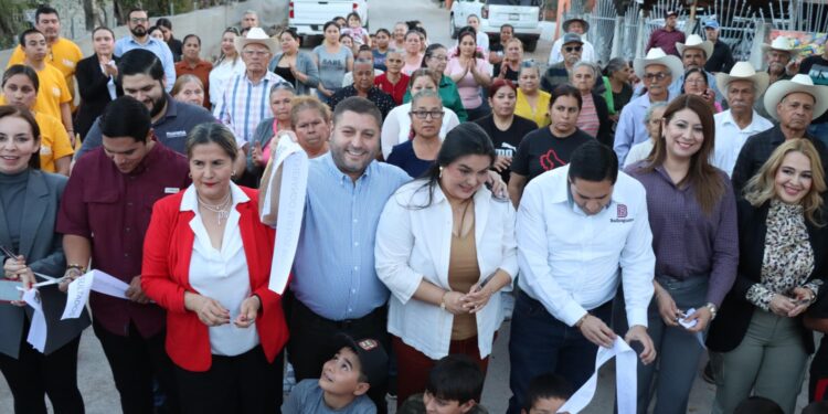 Alcalde de Badiraguato entrega obra pública en la comunidad de Potrerillos; anuncia próximo programa social municipal