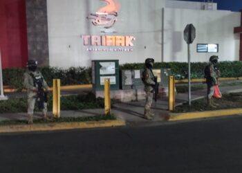 Apuñalan a un joven al ponerse a ser asaltado frente al Taipack sucursal Lola Beltrán