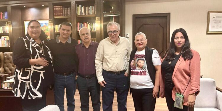 Reitera Gobernador Rocha el cumplimiento de la creación de Fiscalía especializada para periodistas y defensores de derechos humanos en Sinaloa