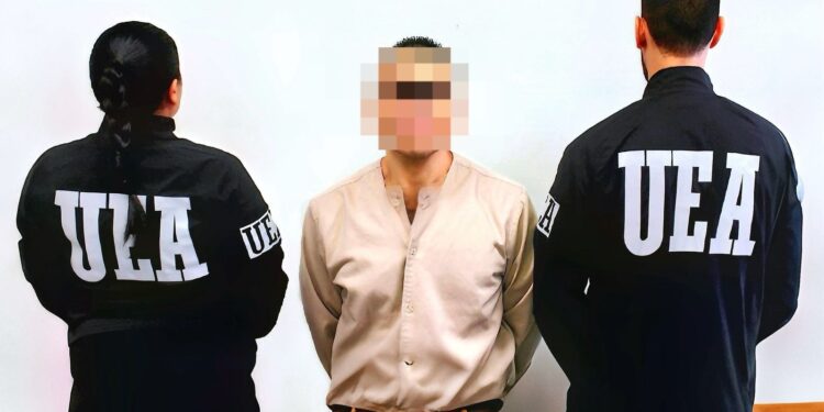 Fiscalía de Sinaloa ejecuta tres órdenes de aprehensión contra un presunto secuestrador en Mazatlán