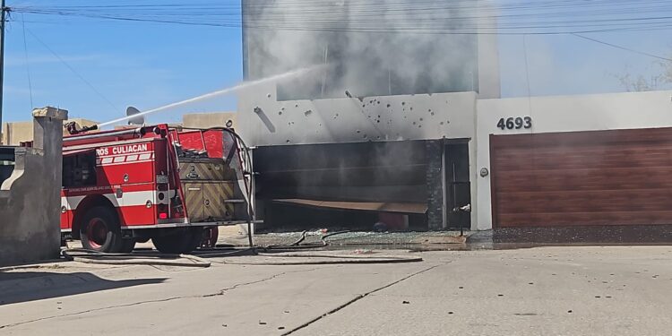 Se registran enfrentamientos y ataques a balazos de casas de Villas del Real y El Barrio