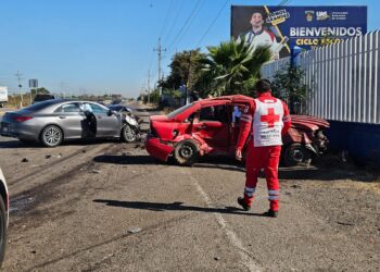 Choque deja una mujer y una bebé lesionados leves en Costa Rica