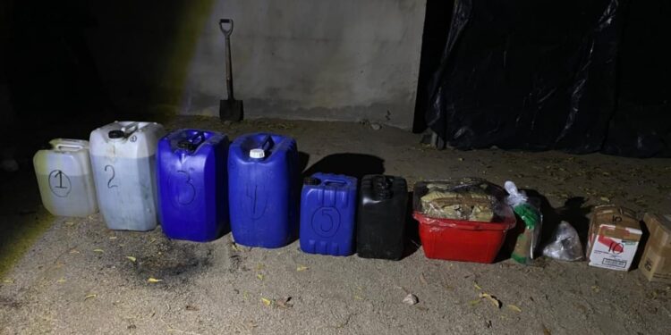 Durante un cateo, Grupo Interinstitucional asegura precursores químicos para la elaboración de drogas