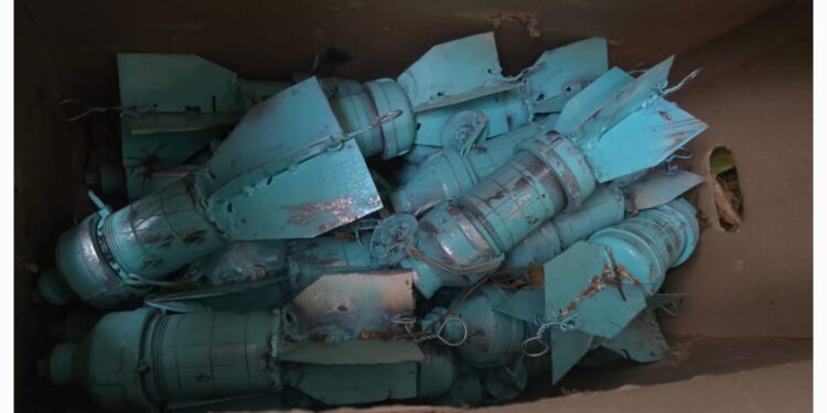 En Escuinapa, el Grupo Interinstitucional aseguró un fusil Barrett, artefactos explosivos y municiones