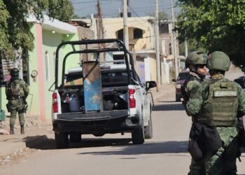 Levantan a dos adultos y dos menores de edad en Navolato