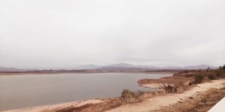 Sanalona vive los estragados de la sequía; la presa registra un 11% de almacenamiento