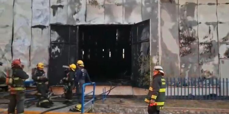 Se tendrán resultados rápidos sobre causas de incendio en el Teatro de la UAS: Feliciano Castro