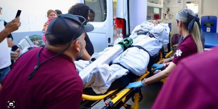 Trasladan a los pacientes del Hospital General al nuevo nosocomio ubicado en la salida a Imala