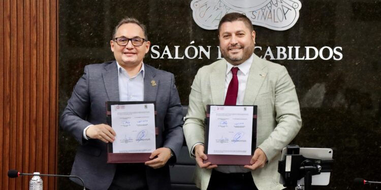 Gobierno de Badiraguato y la UAdeO firman convenio en beneficio de estudiantes