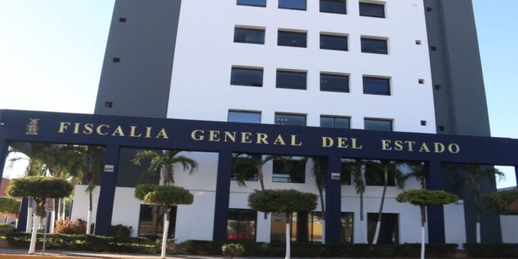 Trece homicidios, un feminicidio, 19 robos de vehículos y 5 personas “levantadas”, registró ayer la FGE