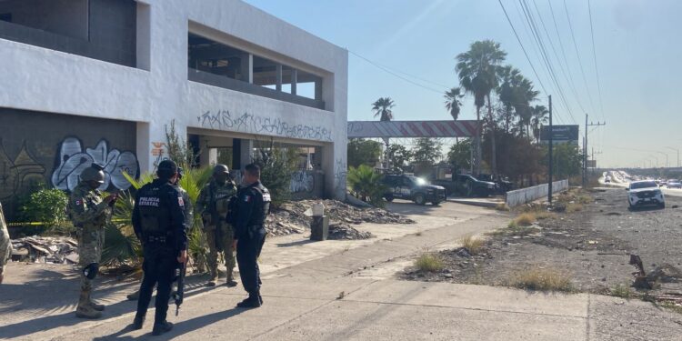 Hallan a un hombre asesinado en la pensión de Grúas Culiacán