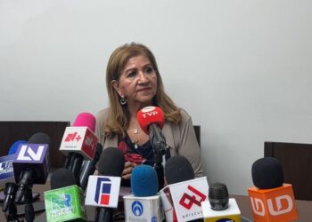 “No adelantar ni tener tanta especulación política”, pide Tere Guerra ante denuncia de la ASE contra Ayuntamiento de Ahome