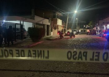 Se meten hasta la sala de su casa para ejecutar a balazos a vecino de Las Quintas.