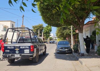 Matan a joven con rifles AK-47 en Villa Universidad