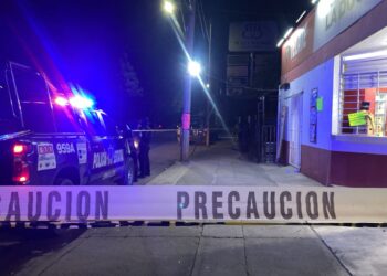 Matan a balazos a un hombre dentro del expendio “La Doce” en la colonia Amistad