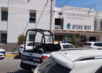 Trasladan a un hombre herido de bala a la clínica Culiacán y llega sin vida