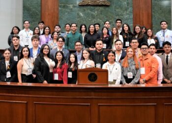 Trabajar por las mujeres, mascotas, medio ambiente y juventud, proponen diputadas y diputados juveniles