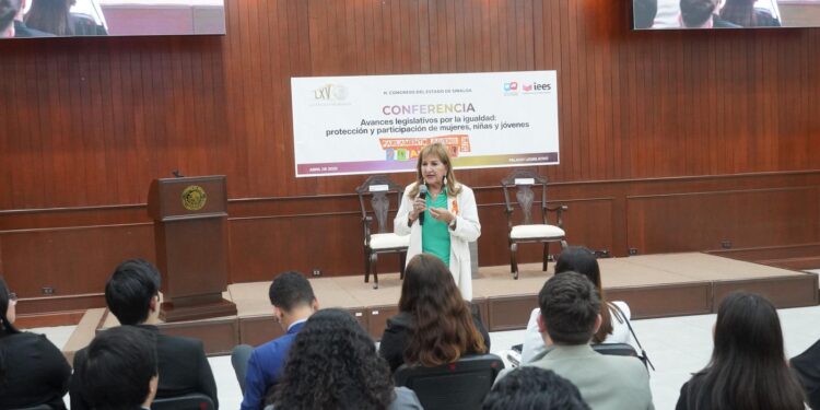 Tomen sus propias decisiones, agarren fuerzas si se equivocan, invita diputada Tere Guerra a jóvenes