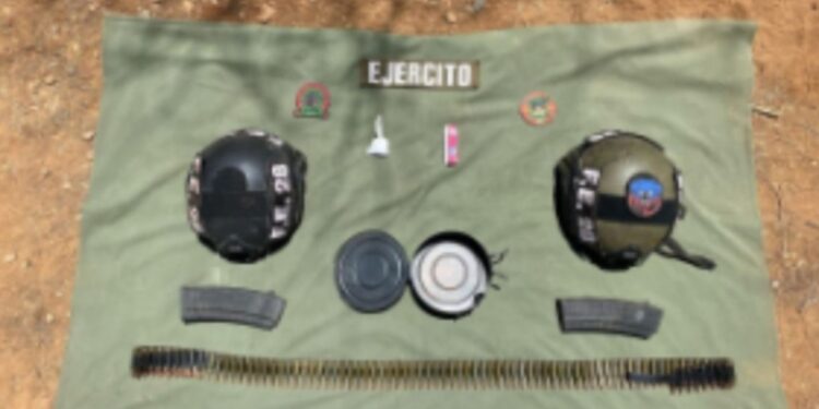 Un vehículo, cartuchos, presunta droga y equipo táctico, lo asegurado tras una agresión en El Fuerte