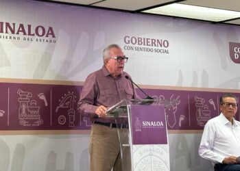 Para Rocha Moya los enfrentamientos en Choix “son rumores”, pero anunció el arribo del comandante Fuentes al municipio