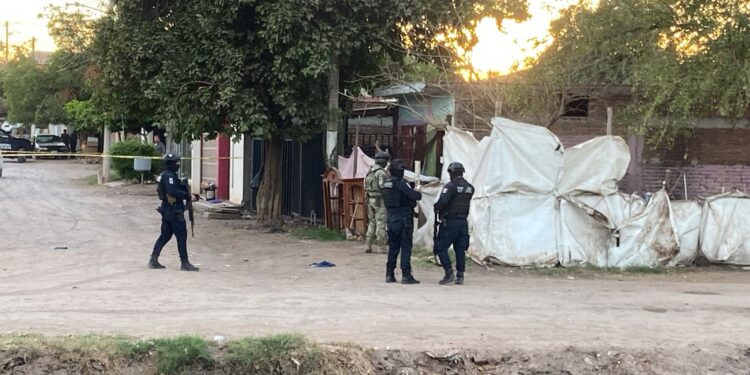 Ataque a balazos a una “jugada” en la 5 de Febrero deja dos muertos y un herido