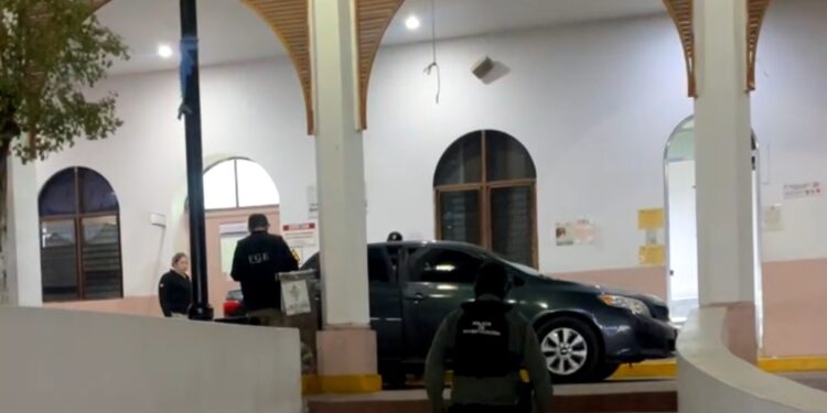 Lo balean en Los Mezcales y lo rematan en el Hospital Civil